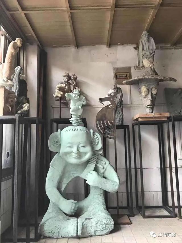 點贊!無錫雕塑家苦心打造阿炳雕塑館
